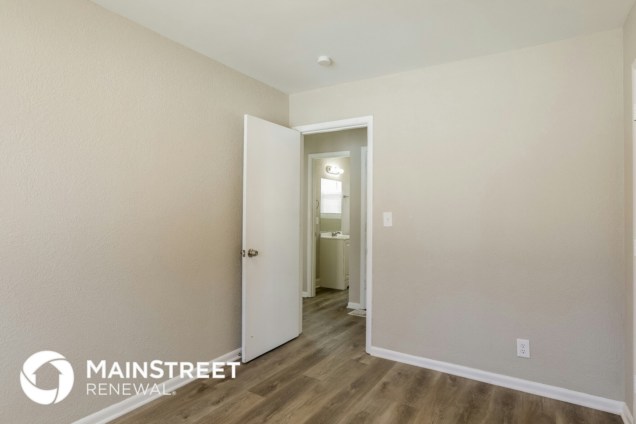 Building Photo - 4232 S Liberty St