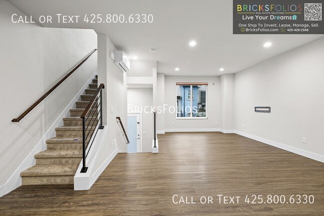 Building Photo - Rare Ichijo Townhome in Sammamish Town Center. Premium Japanese Construction. Walkable