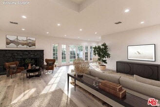 Building Photo - 8335 Gladbeck Ave