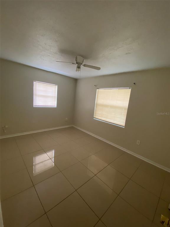 Building Photo - 2605 Pembrook Dr