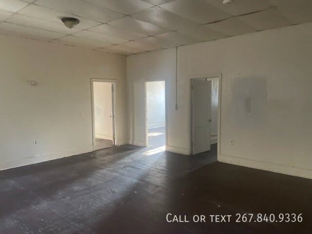 Building Photo - 2723-2725 W 3rd st-2B