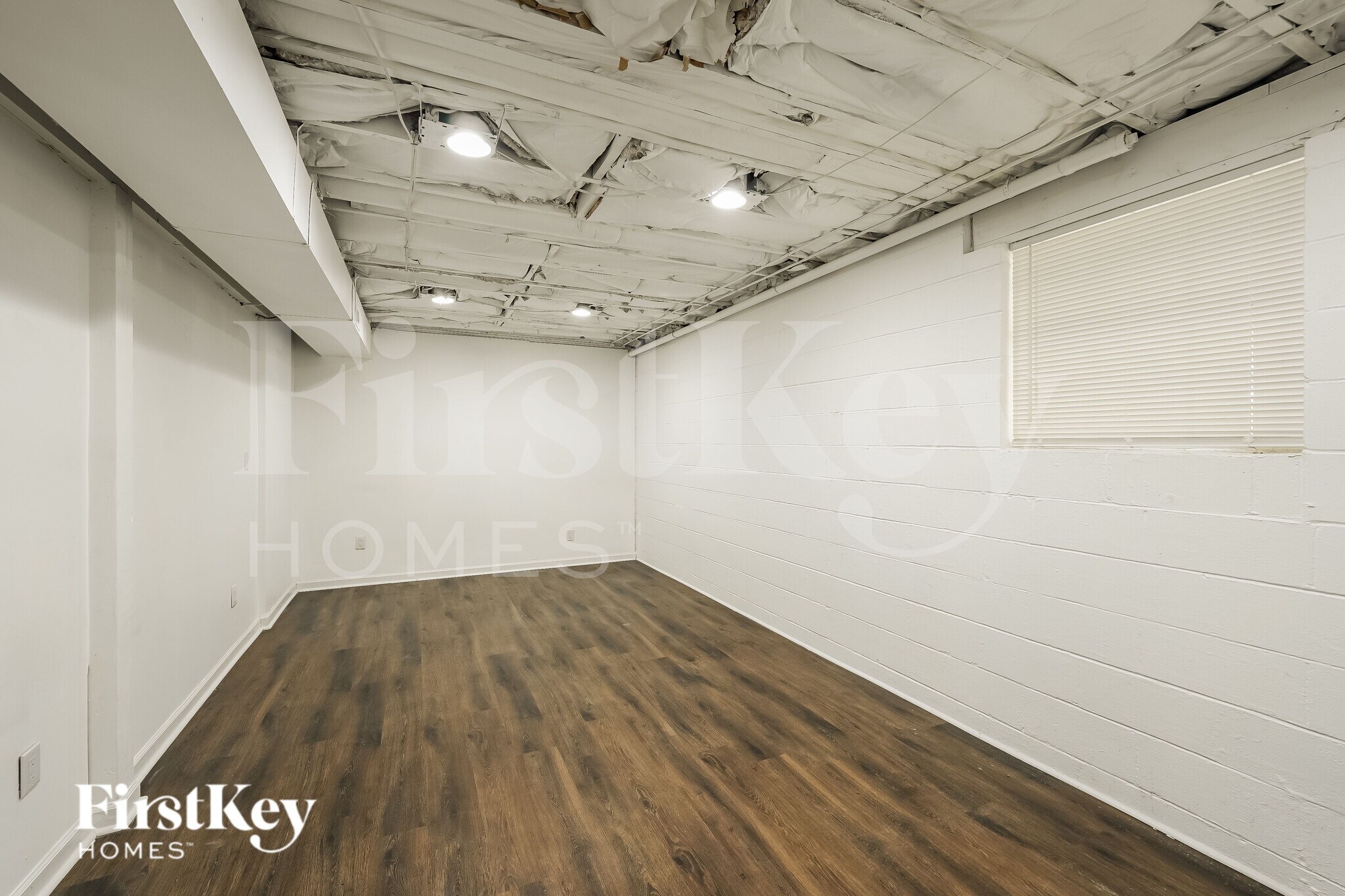 Building Photo - 1133 Caribbean Cir