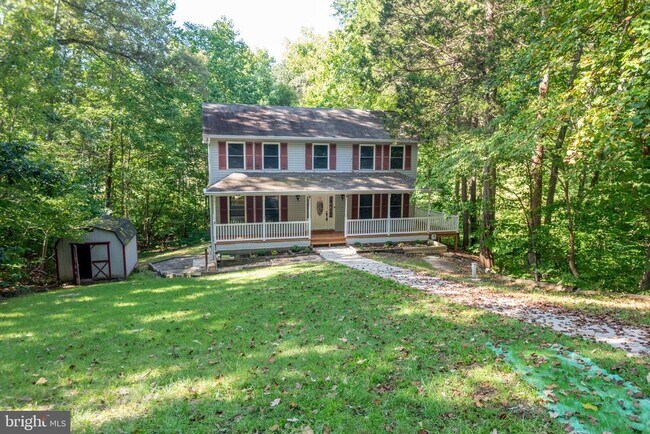 Building Photo - 8413 Manor View Rd