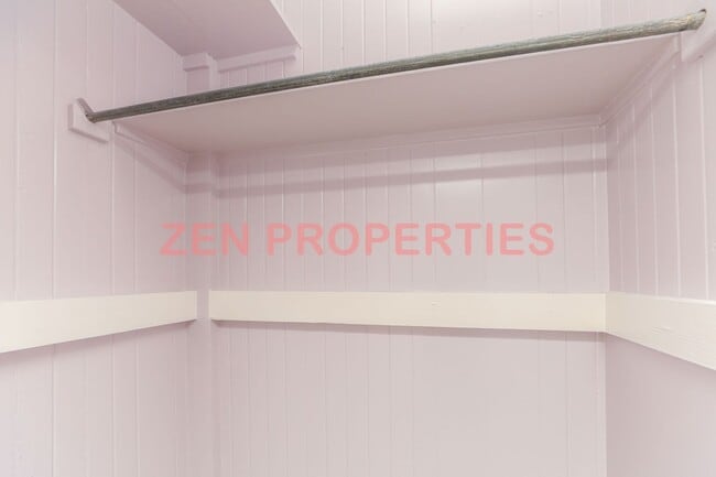 Building Photo - quaint studio cottage for rent in Manoa)