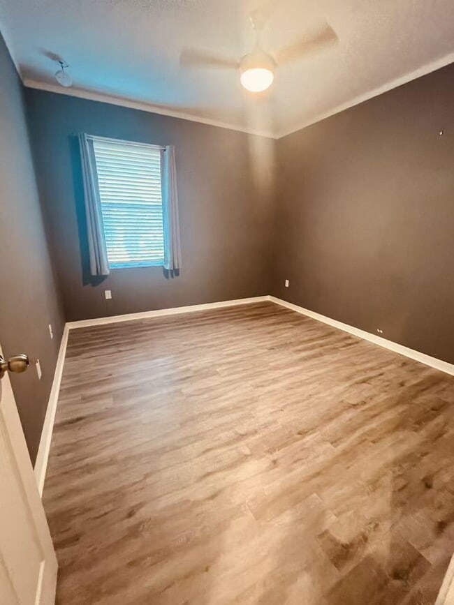 Building Photo - 1792 Via Sofia