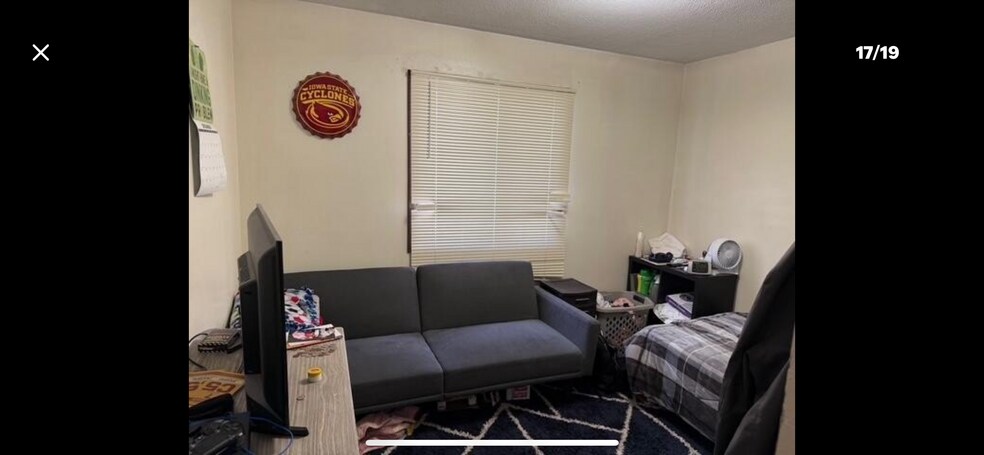 Building Photo - 216 S Franklin Ave