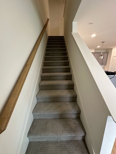 Stairs up to 2nd floor - 3429 Vista Highlands Ln
