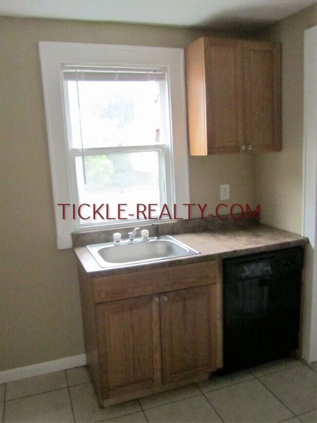 Building Photo - 48 Henrietta St