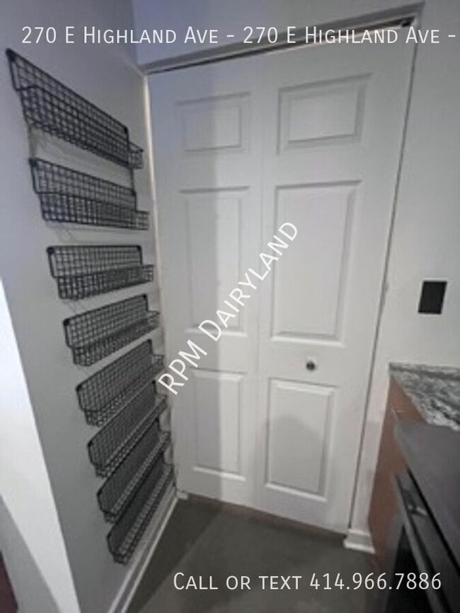 Building Photo - 270 E Highland Ave