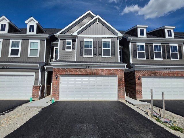 Building Photo - 2318 Horseshoe Cir