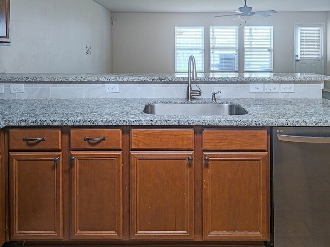 Building Photo - 3223 Zephyr Glen Way