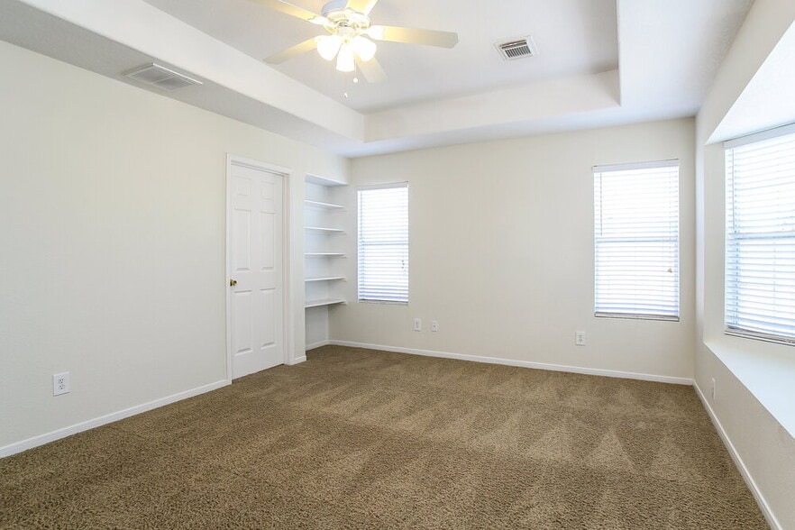 Building Photo - 12131 English Brook Cir