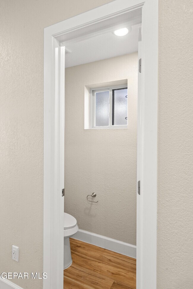 Building Photo - 6305 Palo Verde Pl