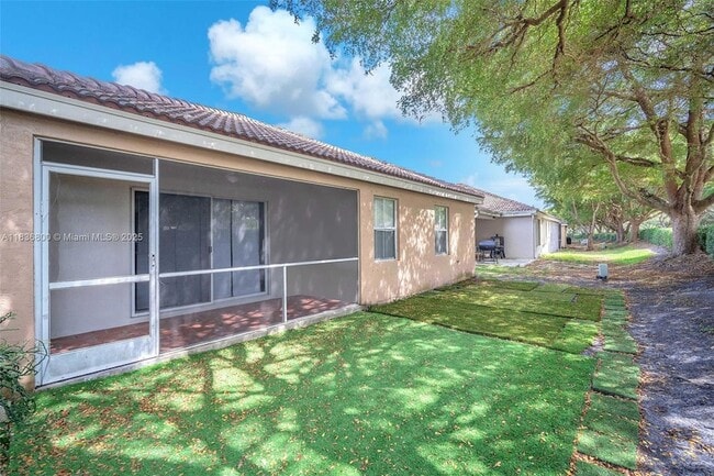 Building Photo - 1617 Zenith Way