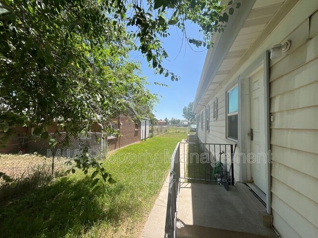 Building Photo - 1587 W 12800 S