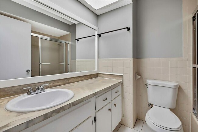 Building Photo - 2453 Keeport Dr