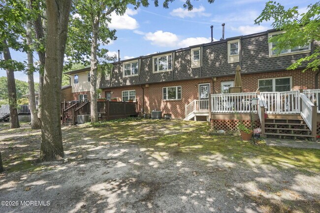 Building Photo - 1062 Cheryl Ct