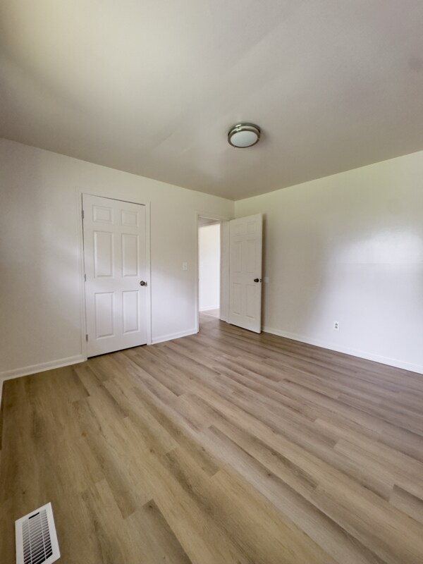 Building Photo - 106 Cheerful Pl