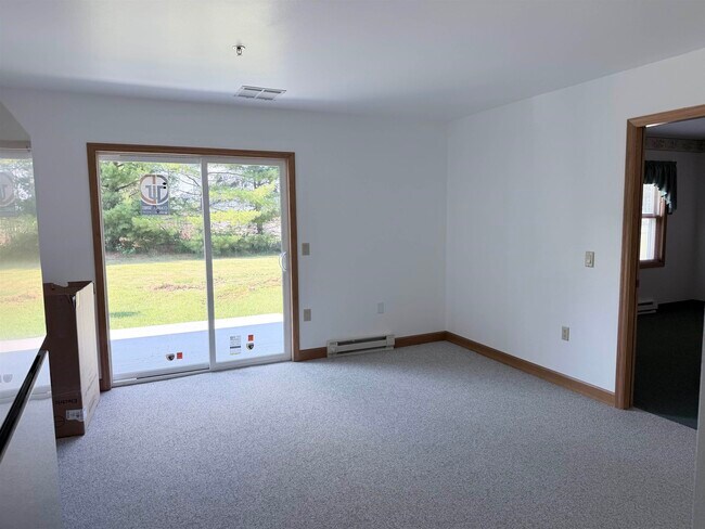 Building Photo - 161 Goehl Rd