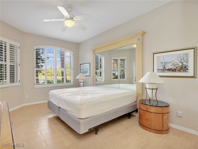 Building Photo - 9071 Las Maderas Dr