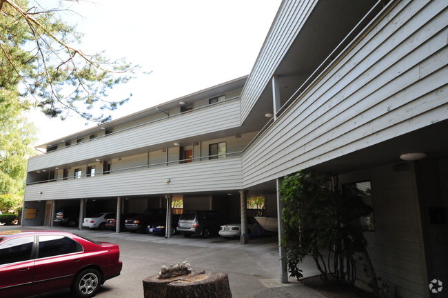 Building Photo - Juniper Court Apartments
