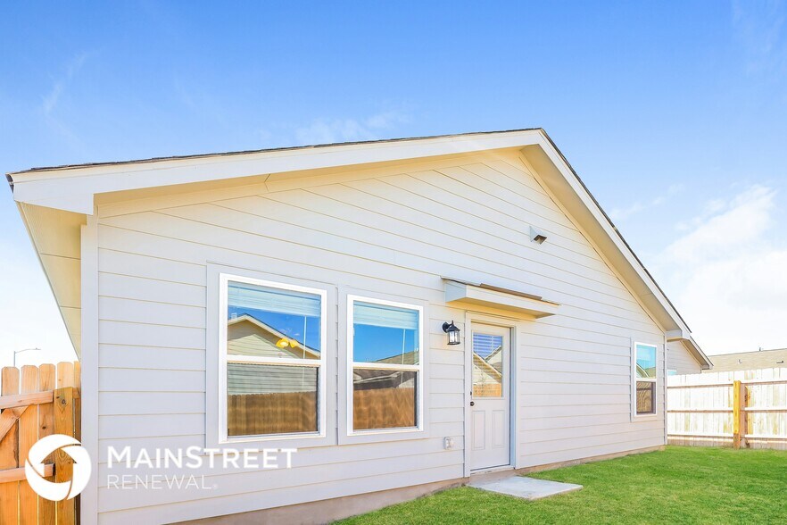 Building Photo - 8511 Bunting Pl