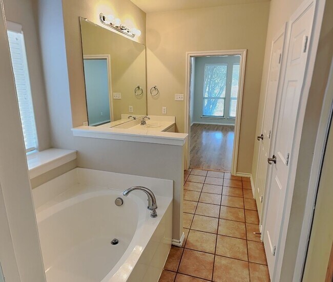 Building Photo - Gorgeous 3-Bedroom Home in Marine Creek Ranch – North Fort Worth