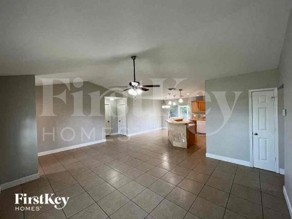 Building Photo - 2225 Tropicana Parkway W