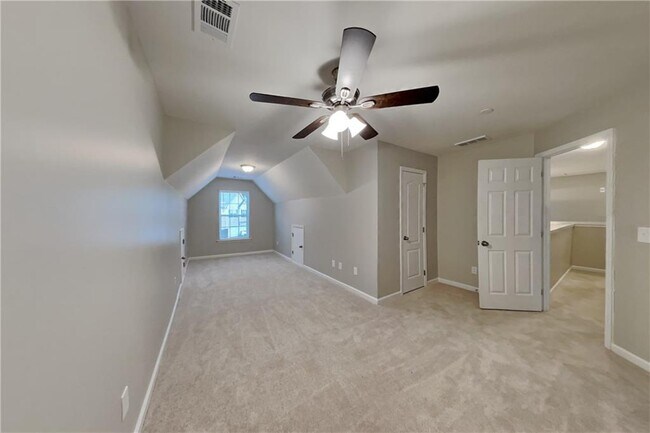 Building Photo - 15 Jessica Ln