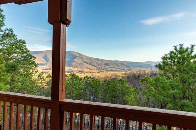 Building Photo - 3044 Wears Overlook Ln