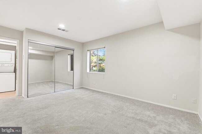 Building Photo - 19431 Brassie Pl