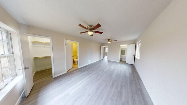 Building Photo - 2018 Shoemaker Dr