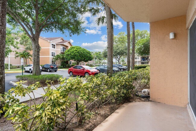 Building Photo - 9055 Wiles Rd