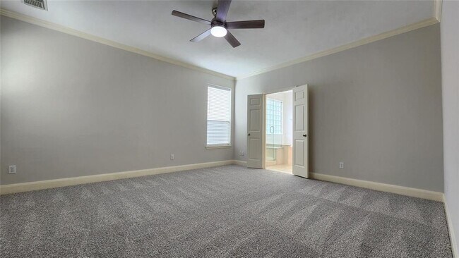 Building Photo - 24831 Red Bluff Tr