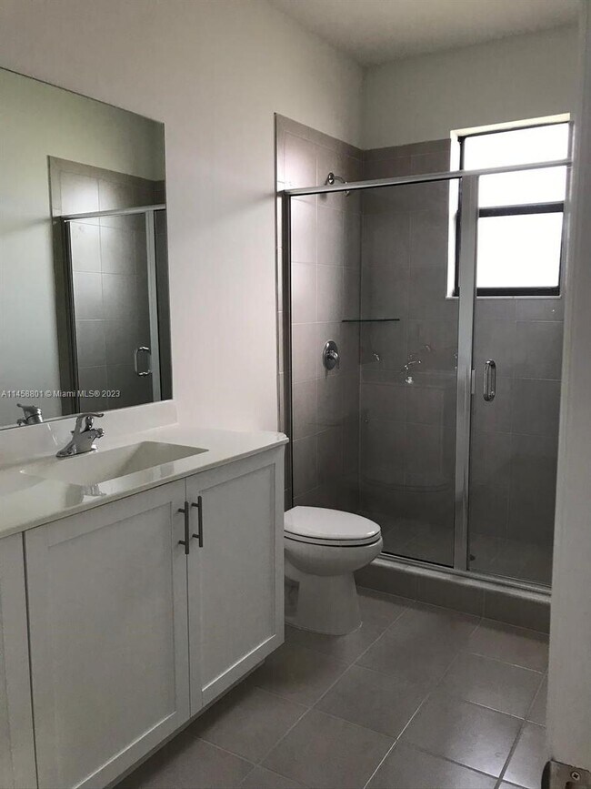 Building Photo - 3483 W 110th St