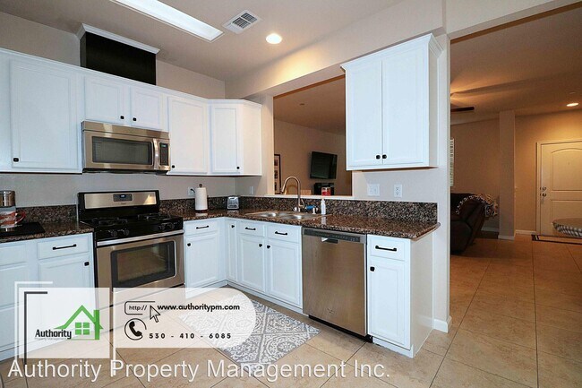 Building Photo - 3 br, 2.5 bath House - 573 Mission De Oro ...