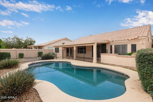 Building Photo - 3331 N Copenhagen Dr