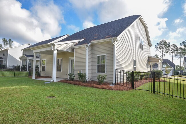 Building Photo - 67 Timber Skip Dr