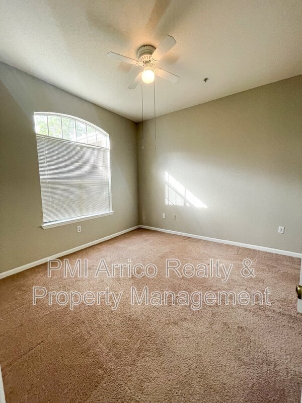 Building Photo - 17112 Carrington Park Dr