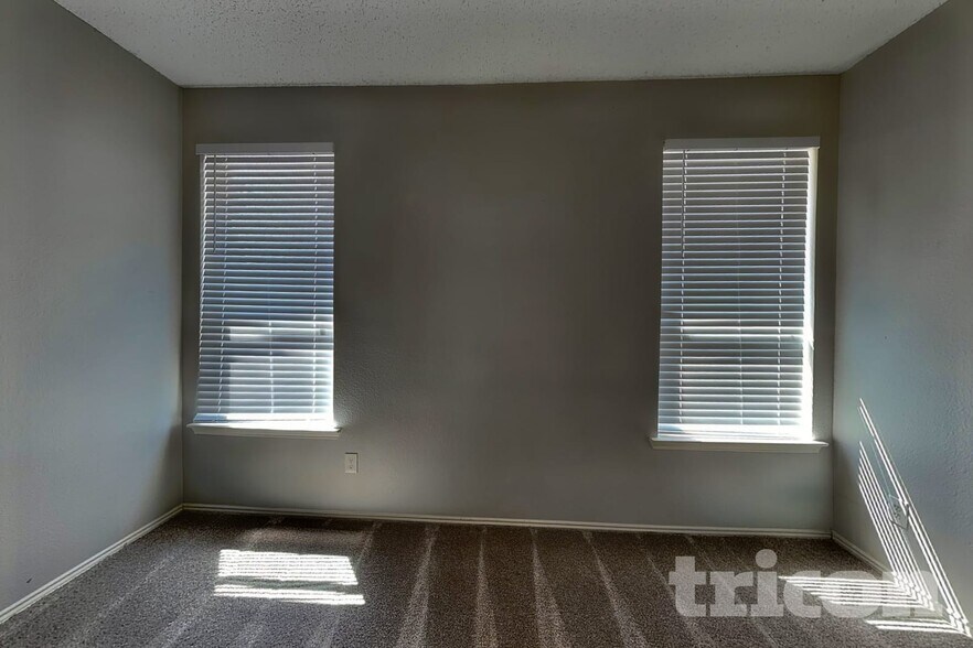 Building Photo - 6313 Downeast Dr