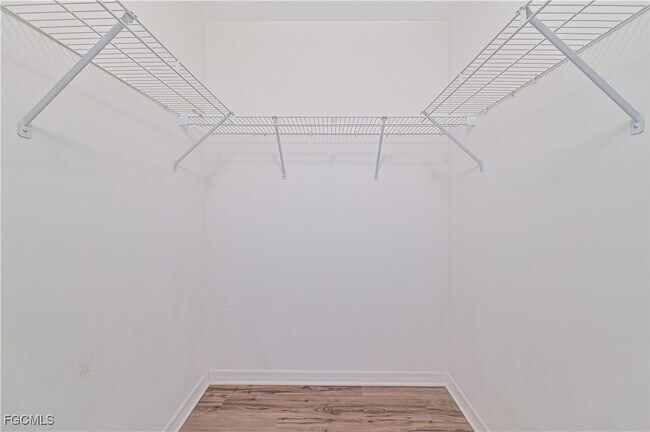 Building Photo - 3445 NE 8th Pl