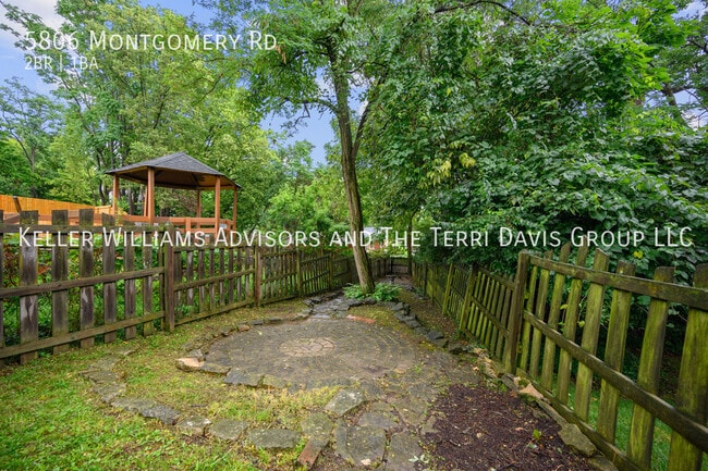 Building Photo - 5806 Montgomery Rd