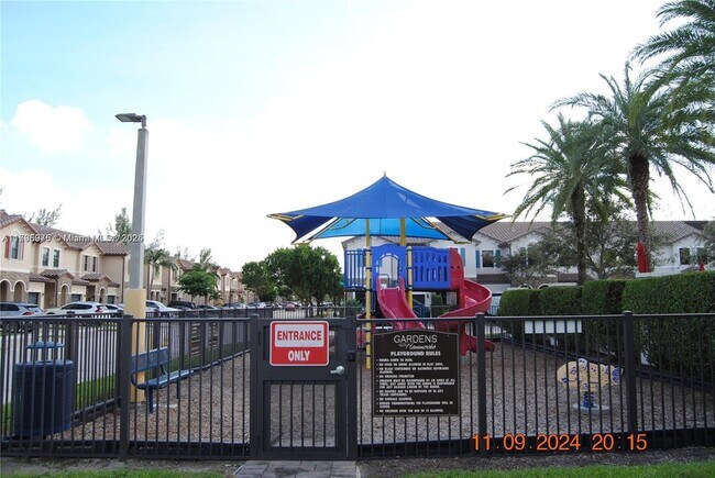 Building Photo - 15073 SW 119th Ln