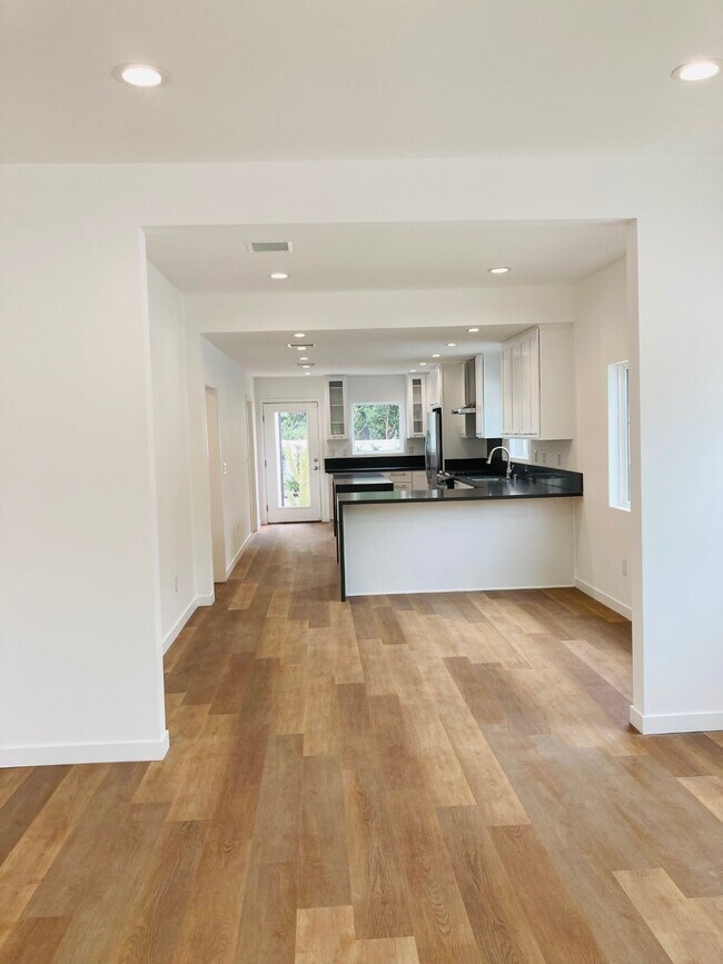 522 N Gower St 522 N Gower St Los Angeles CA 90004 Apartment Finder