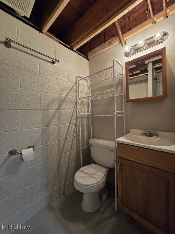 Building Photo - 24387 Lebern Dr
