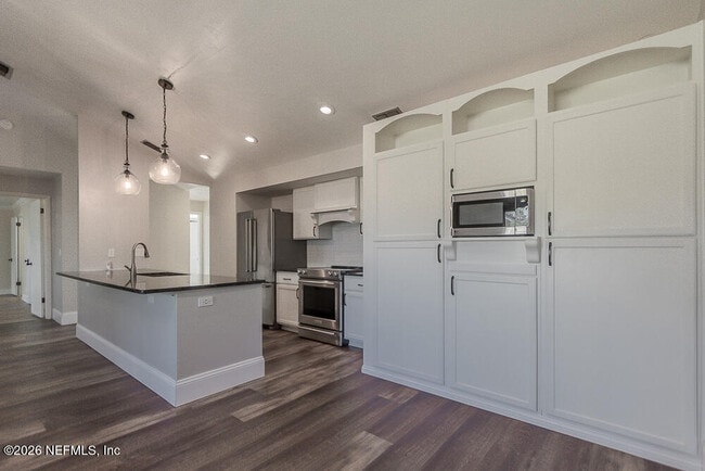 Building Photo - 2465 Wattle Tree Rd W