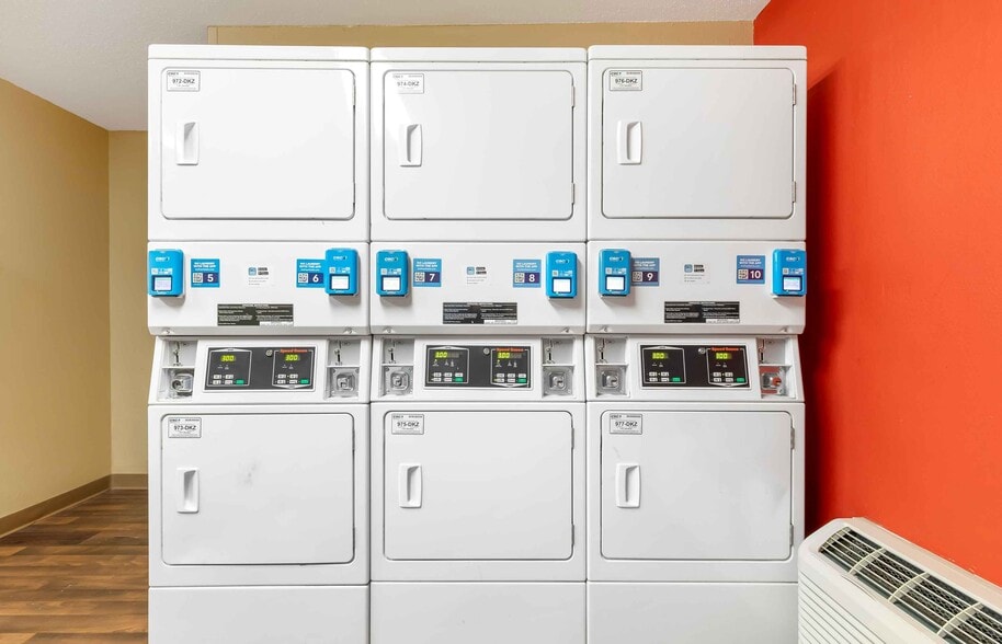 Building Photo - Furnished Studio-Washington, D.C. - Gaithersburg - North