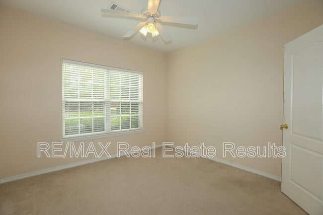 Building Photo - 6454 Norman Ave