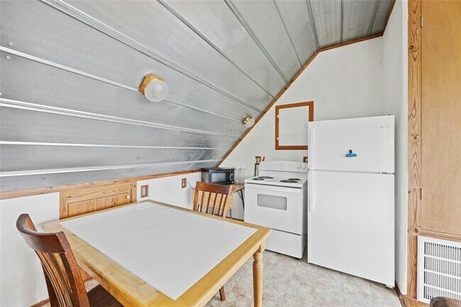 Building Photo - 15207 Farm to Market Rd 2769