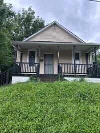 Building Photo - 7310 Jenwood Ave